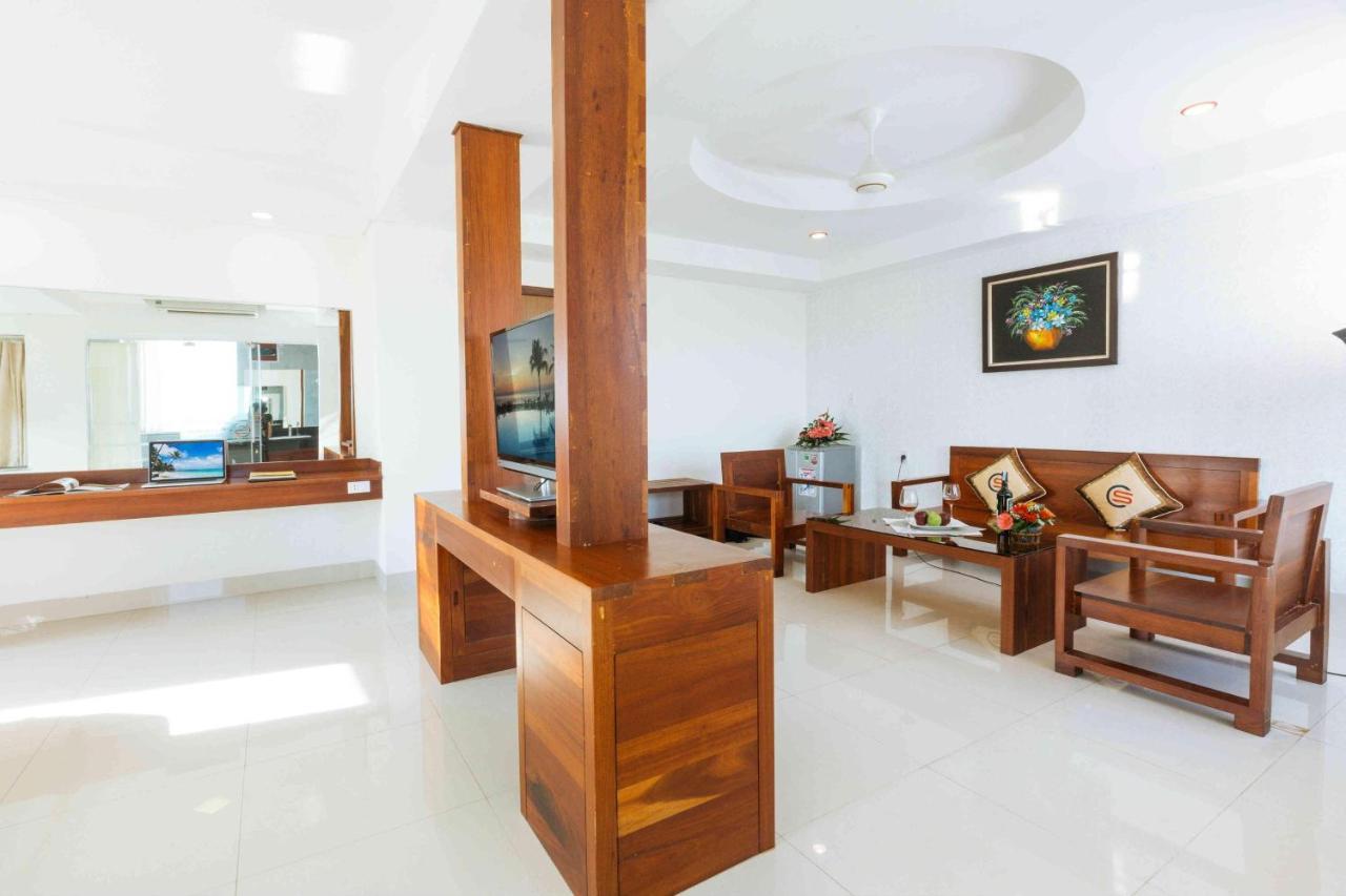 Emerald Boutique Hotel Danang Exterior photo