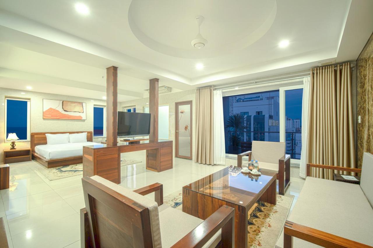 Emerald Boutique Hotel Danang Exterior photo