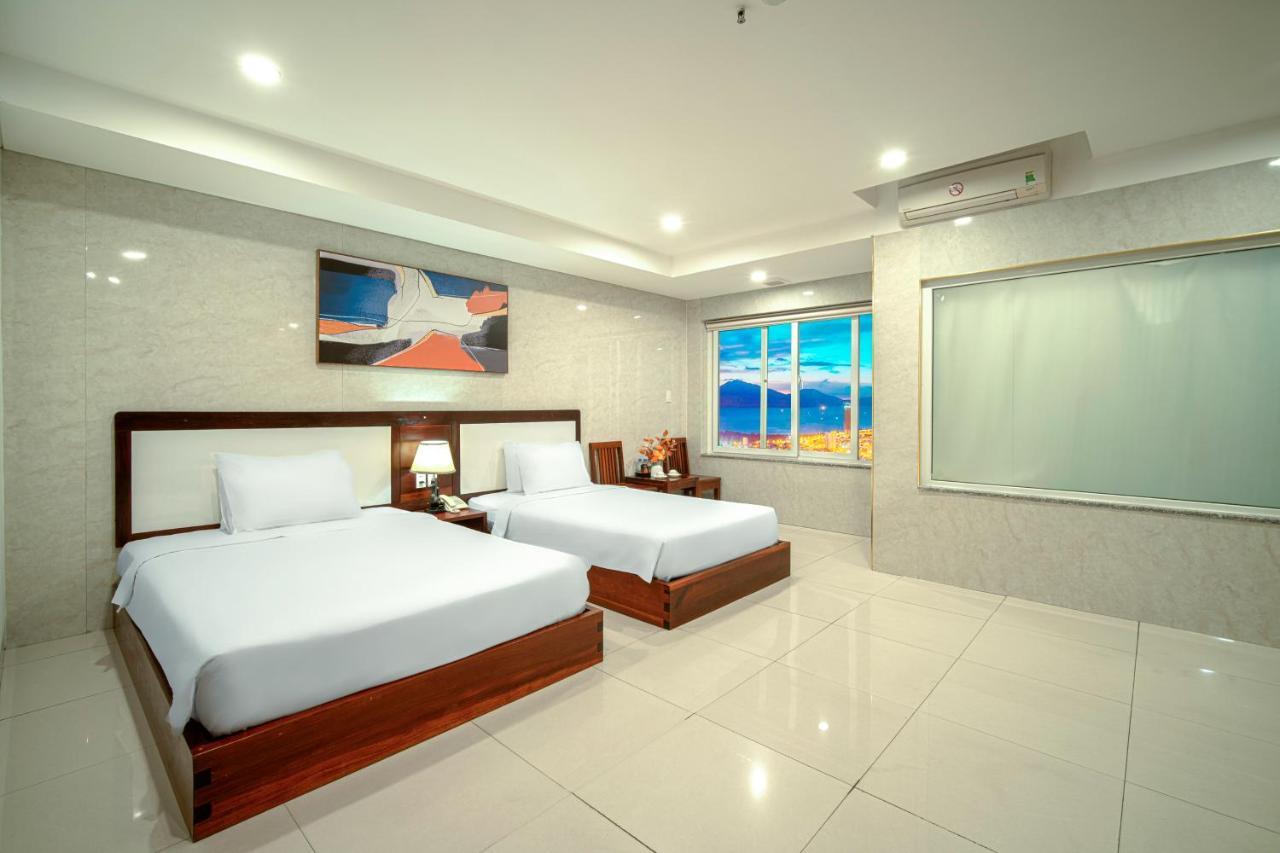 Emerald Boutique Hotel Danang Exterior photo