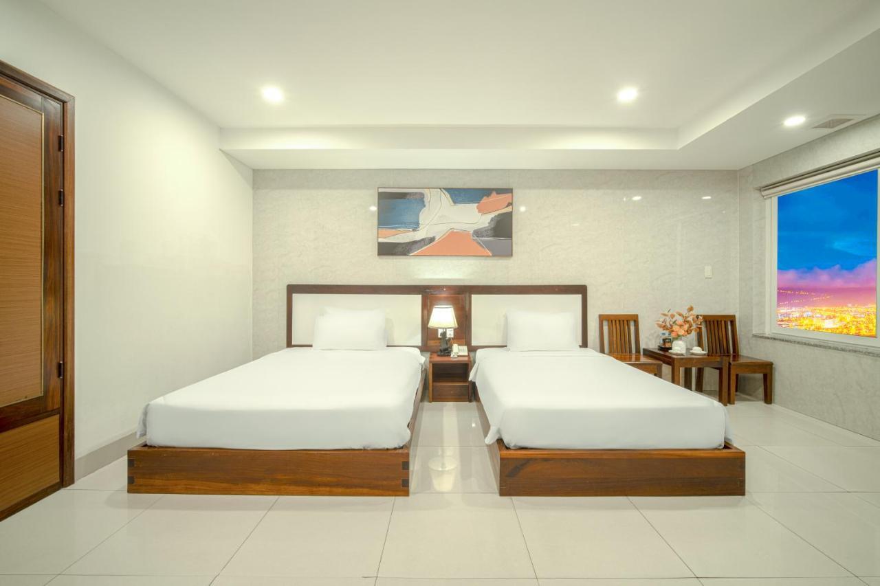 Emerald Boutique Hotel Danang Exterior photo